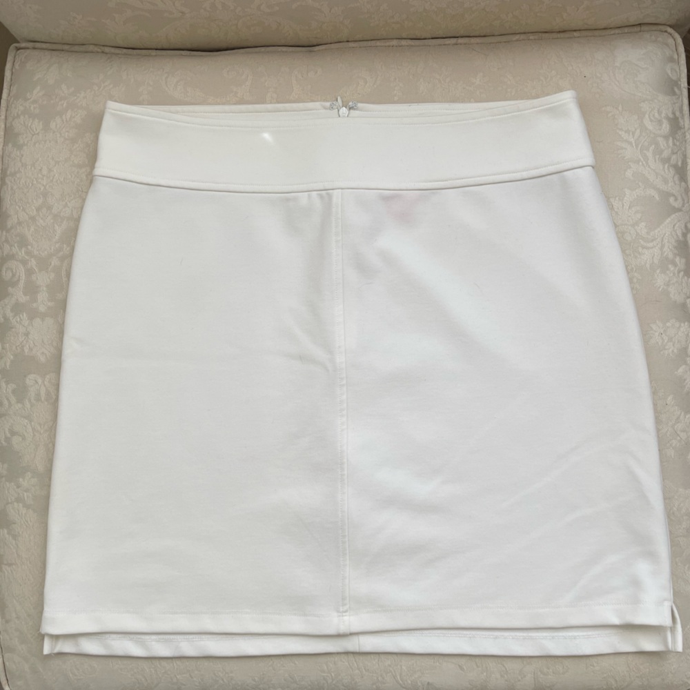 Classes off-white skirt